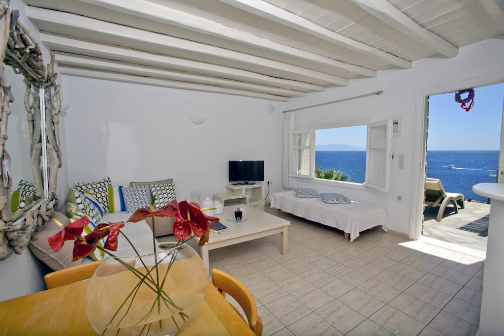 Salty Hotel Kalo Livadi